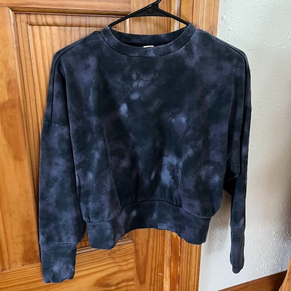 Get After It Cropped Pullover Crewneck Sweatshirt, Blue Tie Dye, Small